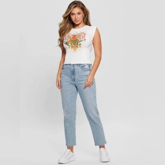 Guess Eco | Je T'aime Corset Tee Floral Graphic in Pure White | Size Medium - Picture 2 of 12